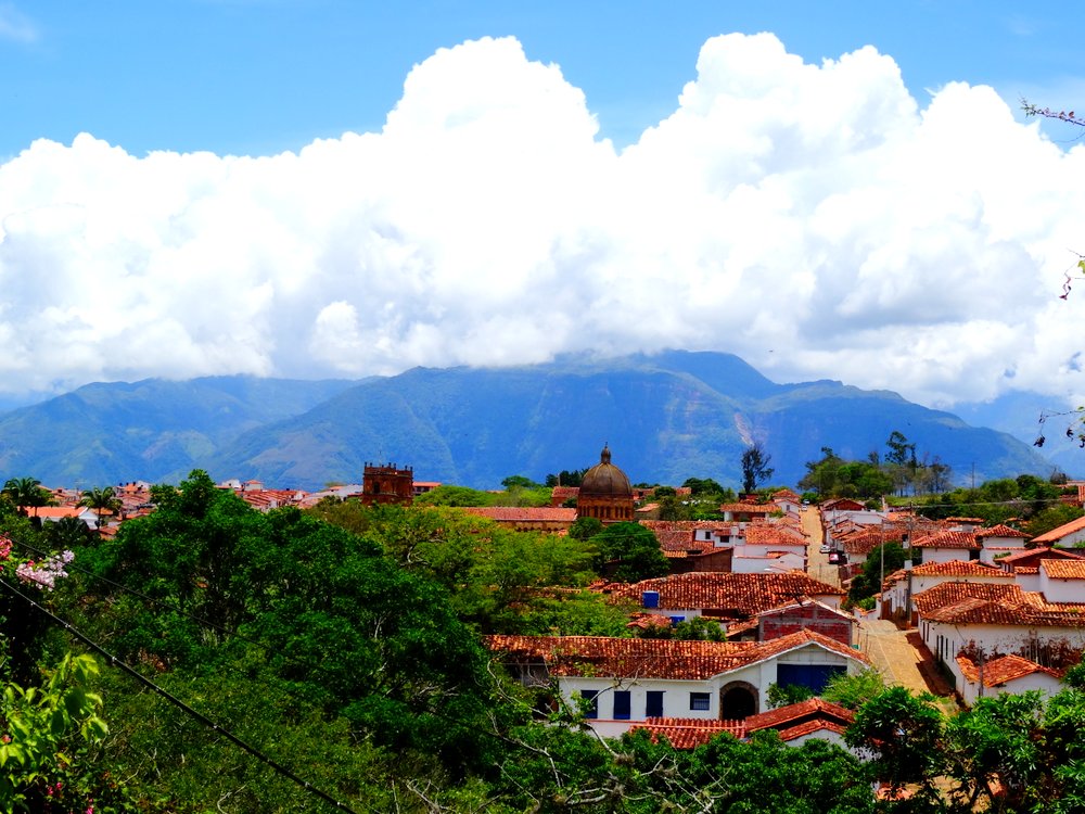 Colombia is home to many small old-time towns. Barichara leads the pack, with cobblestone streets and a colonial atmosphere. Discover this destination.