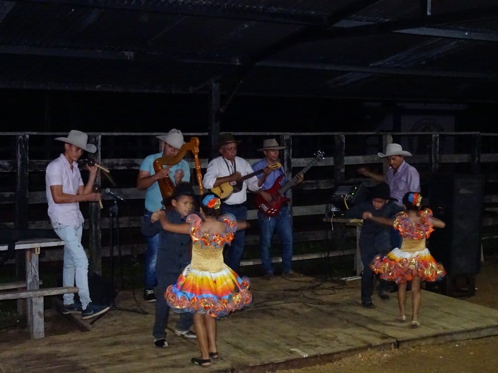 Colombian dances