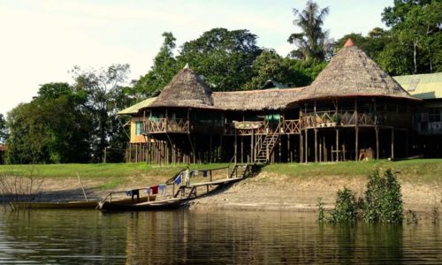 Zacambu Lodge in Amazone jungle