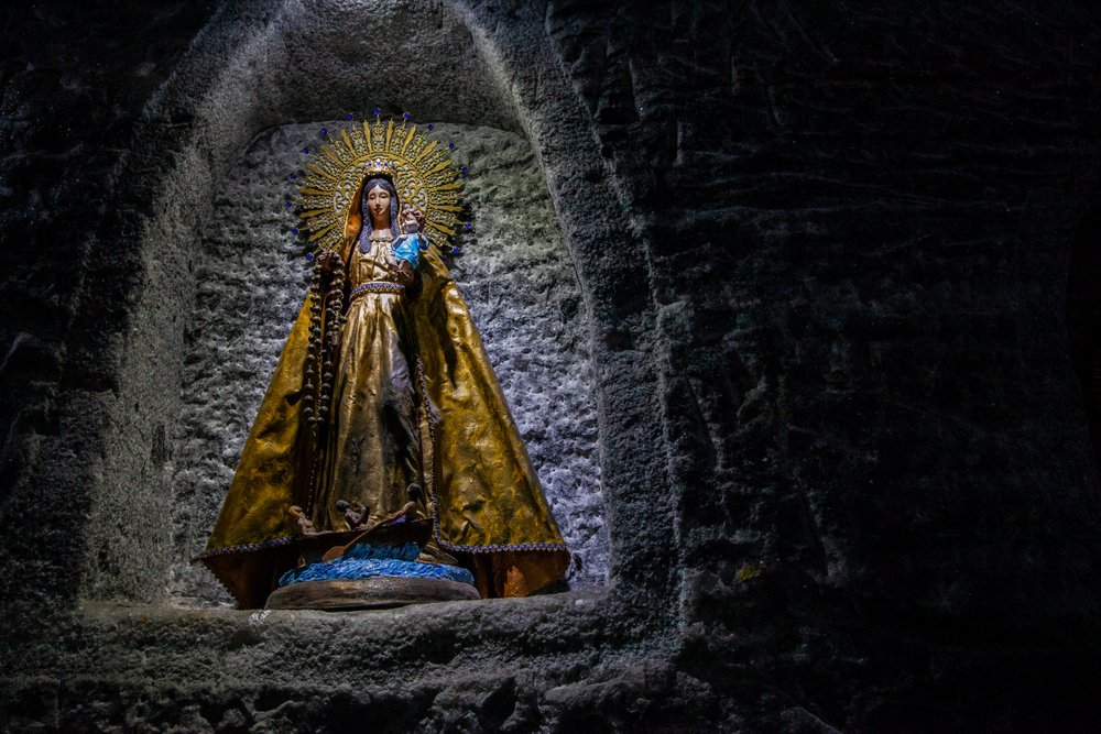 Mary statue on Zipaquira tour