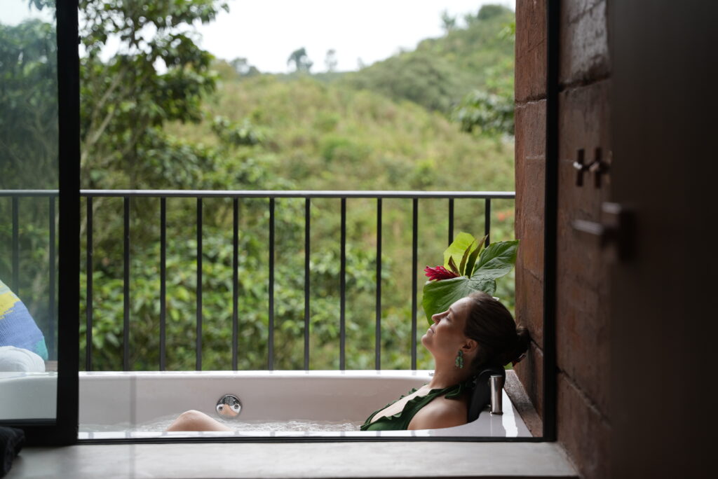 Reverie lodge jacuzz in in private cabin